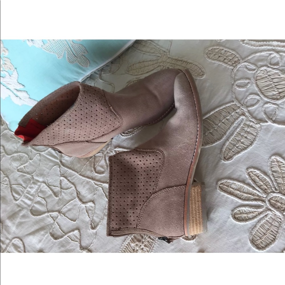Anthropologie Dolce Vita 6 suede leather booties shoes boots - Picture 6 of 8